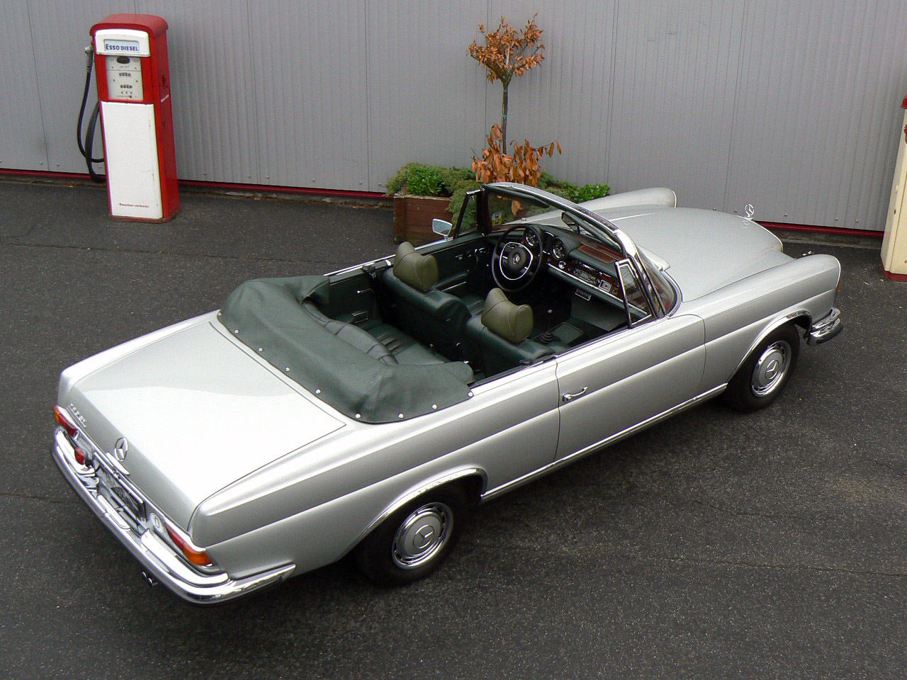 Mercedes-Benz 280 S Automat