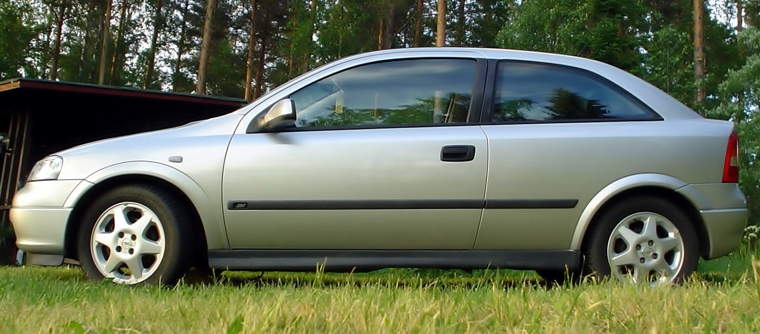 Opel Astra 16-16v