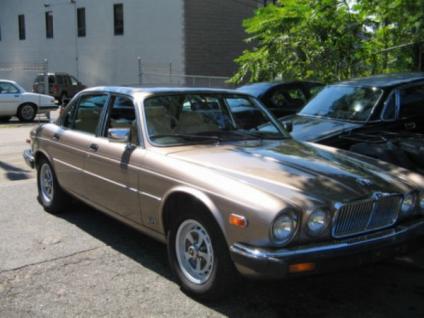 Jaguar Vanden Plas HE