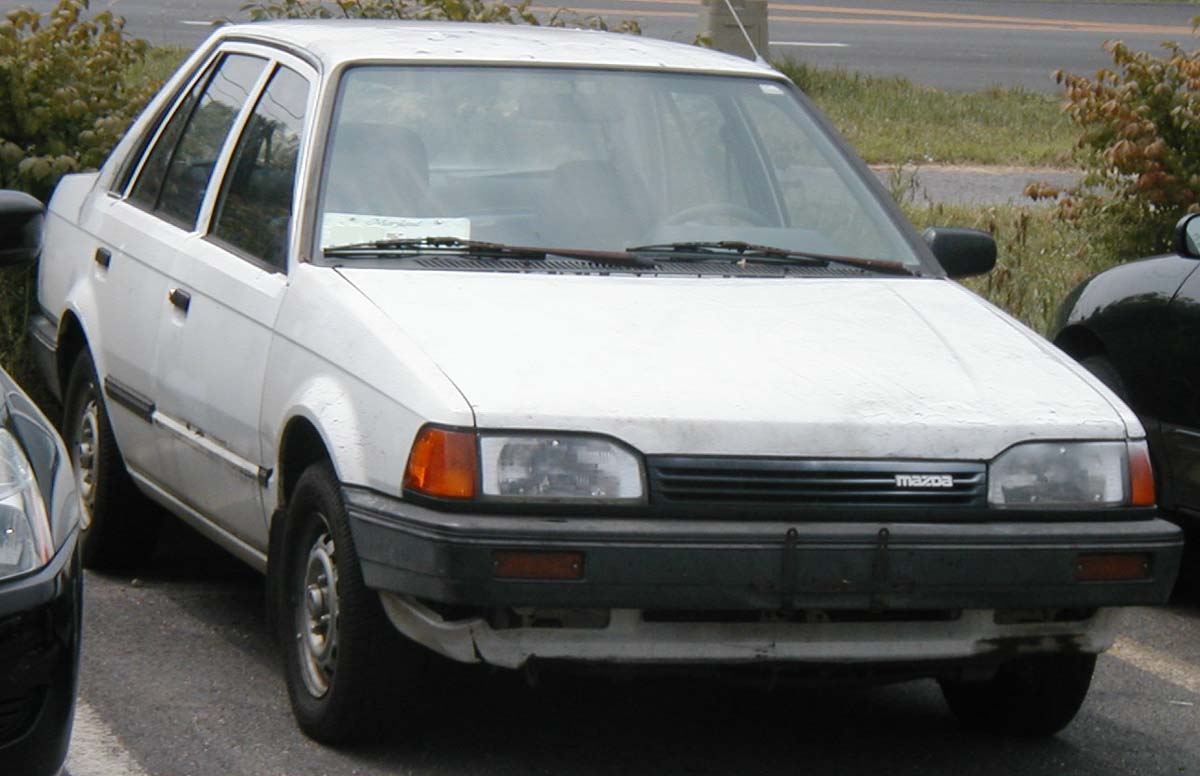 Mazda 323 Sedan