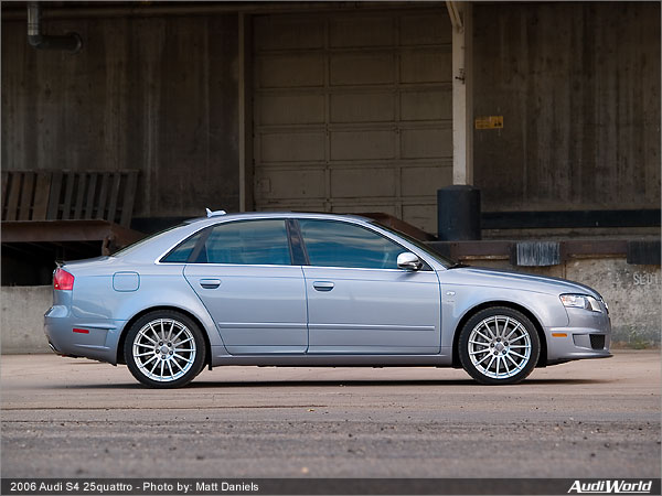 Audi S4 42 Quattro