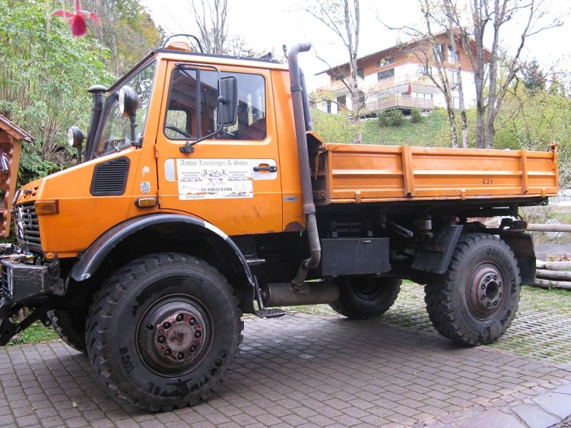 Mercedes-Benz Unimog 1700