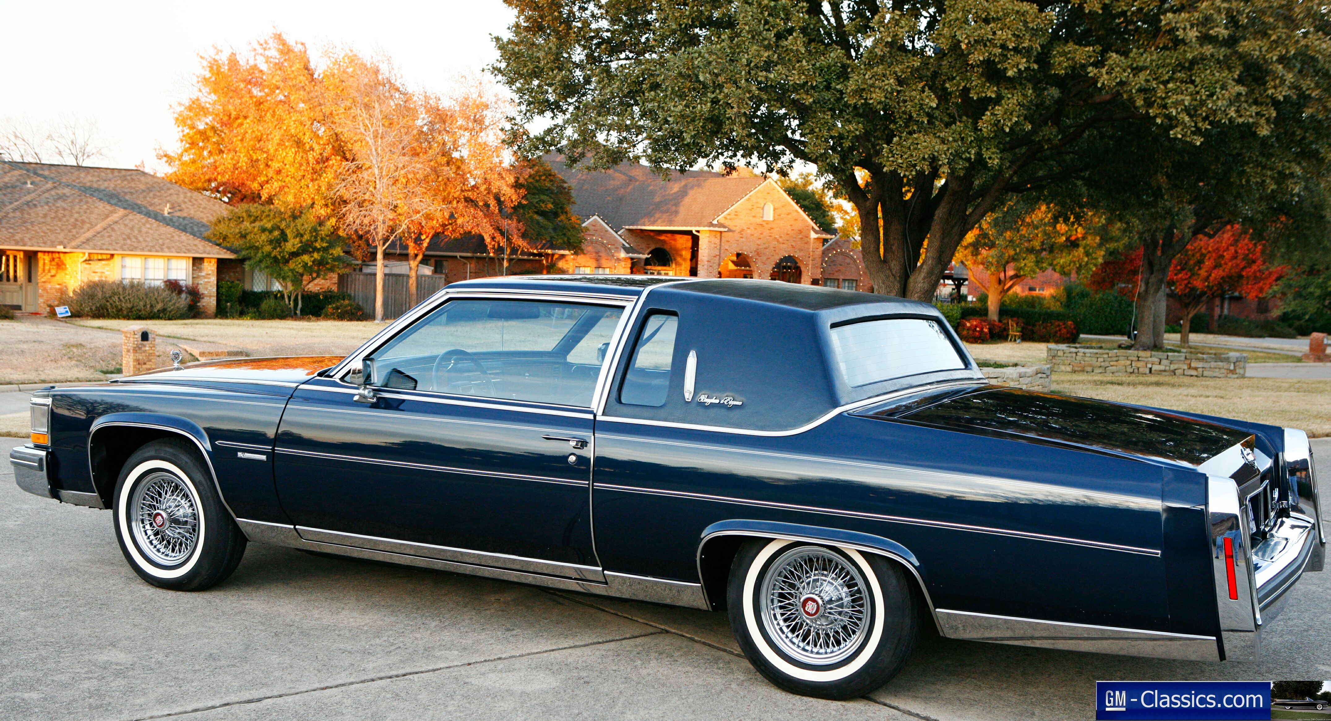 Cadillac Fleetwood Brougham coupe