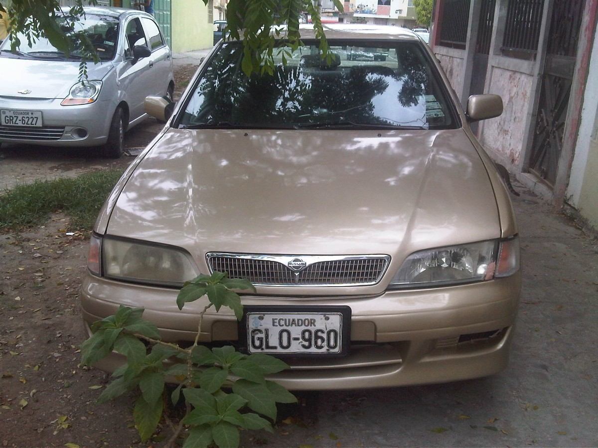 Nissan Primera GXE