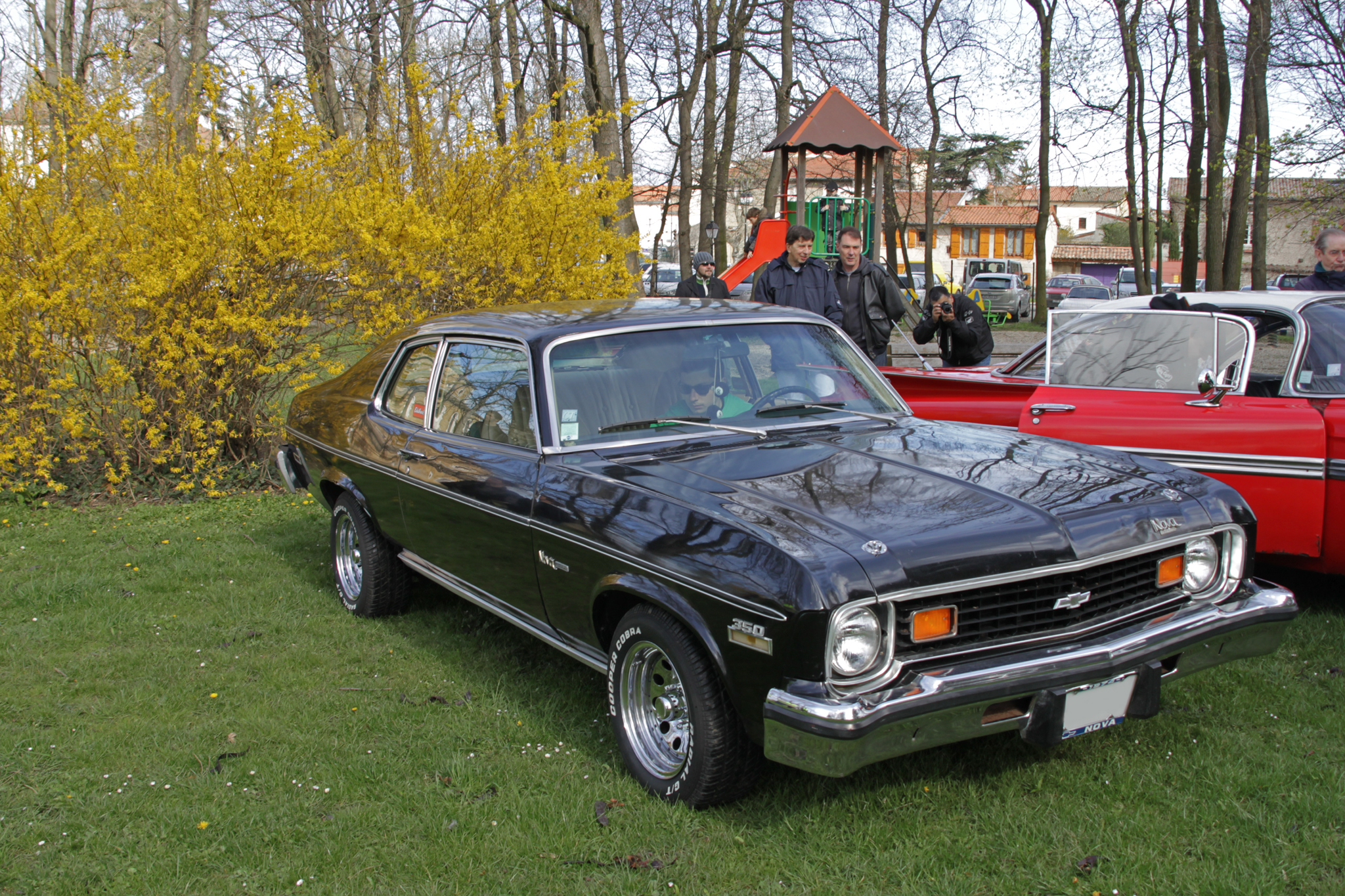 Chevrolet Nova 350