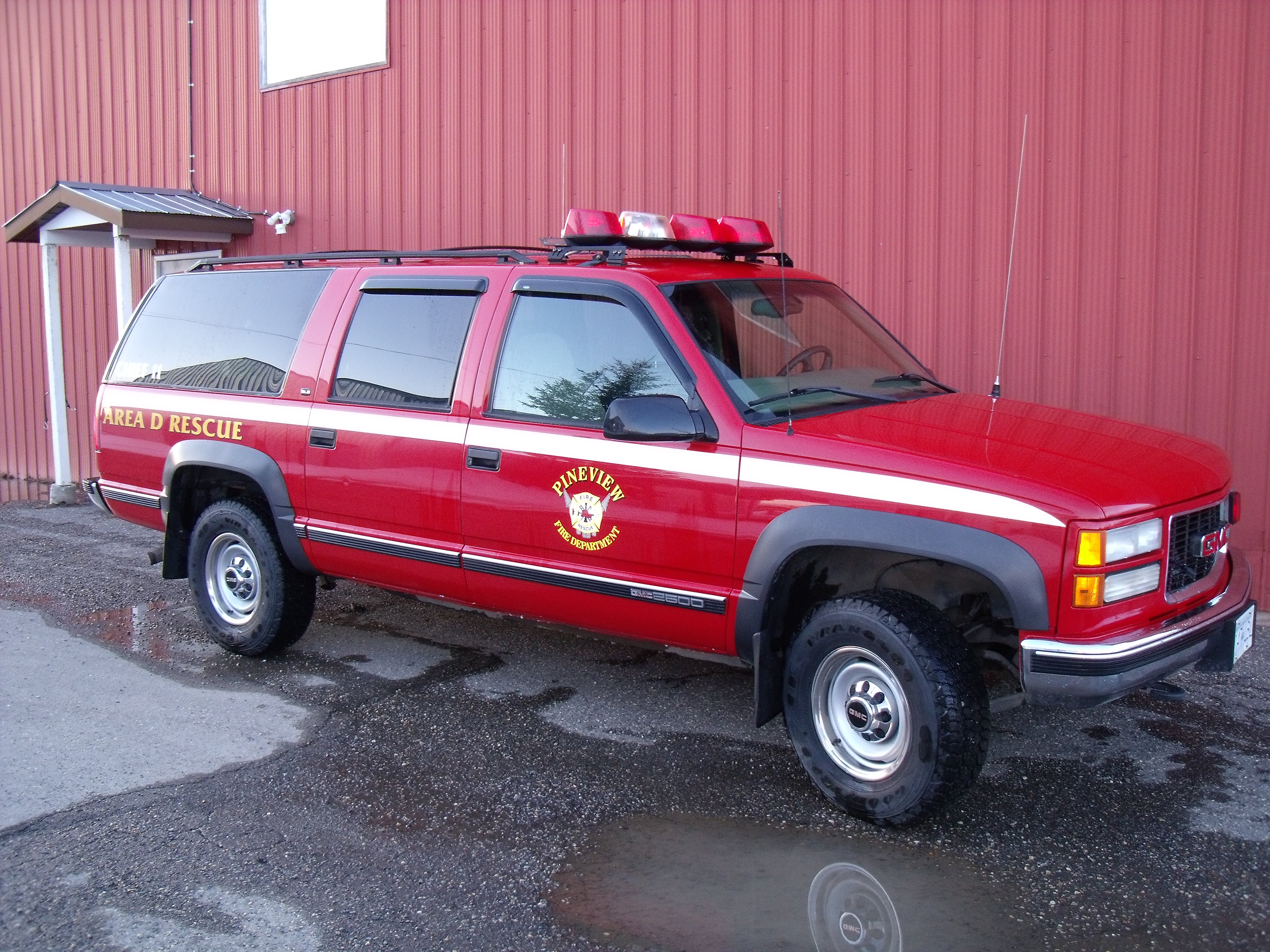 GMC Suburban 2500