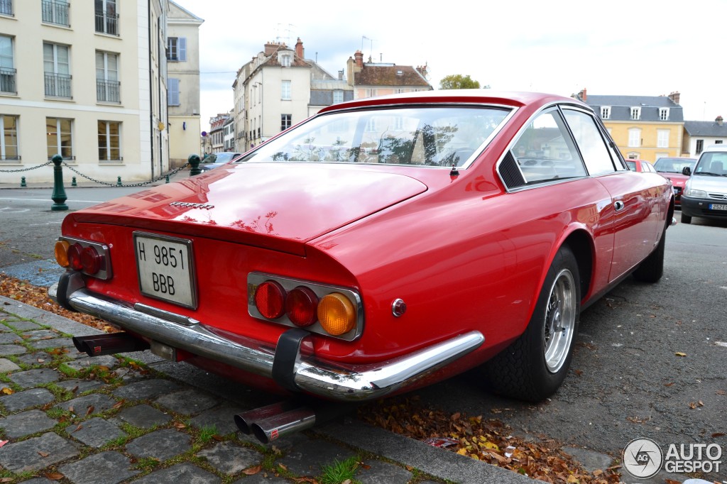 Ferrari 365 GT 22