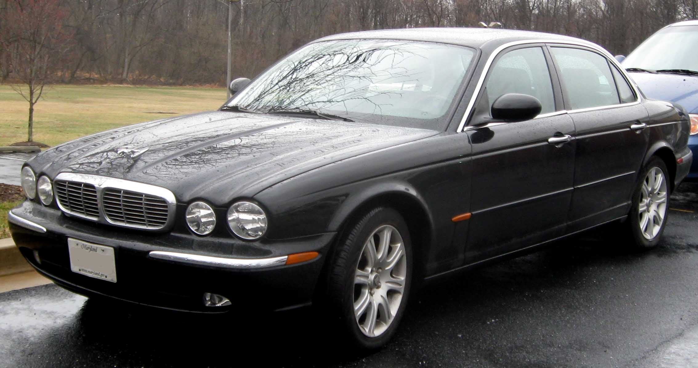 Jaguar XJ8L