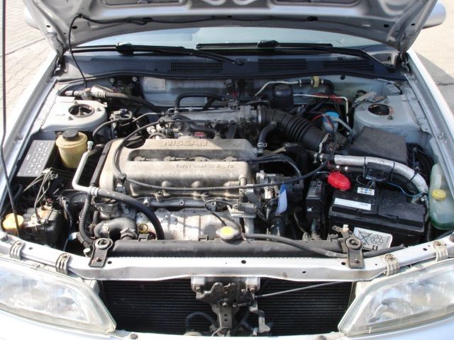 Nissan Primera 18