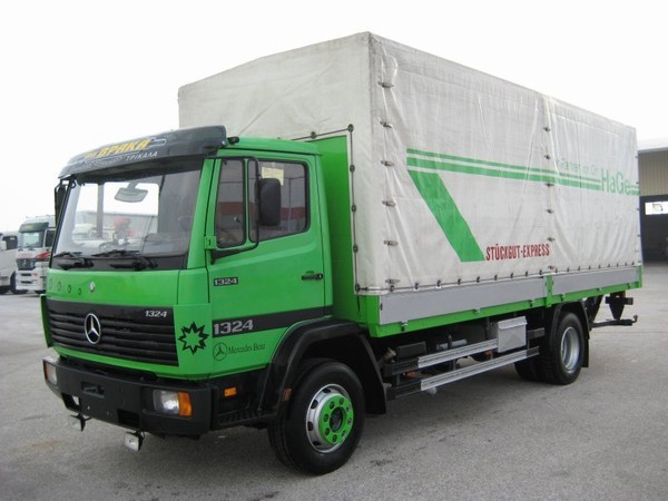 Mercedes-Benz 1324
