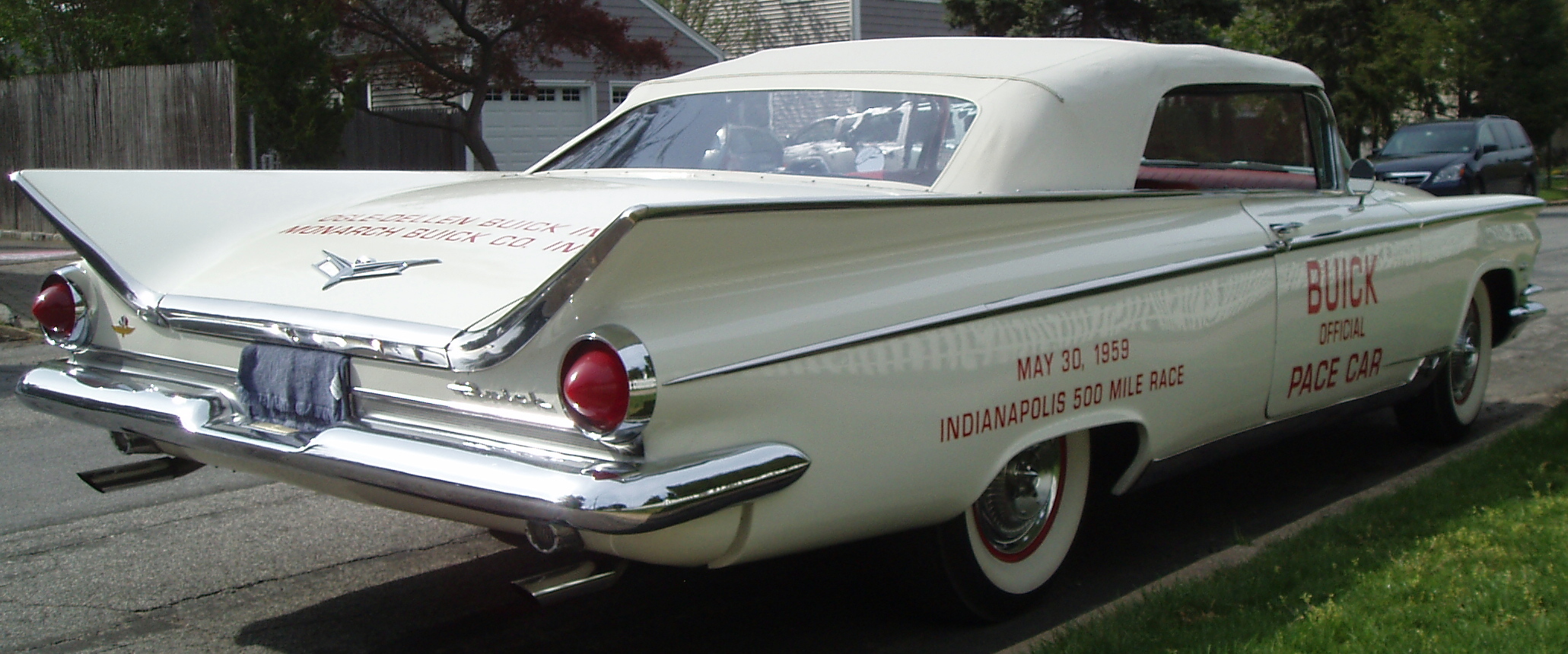 Buick Electra 225 Convertible