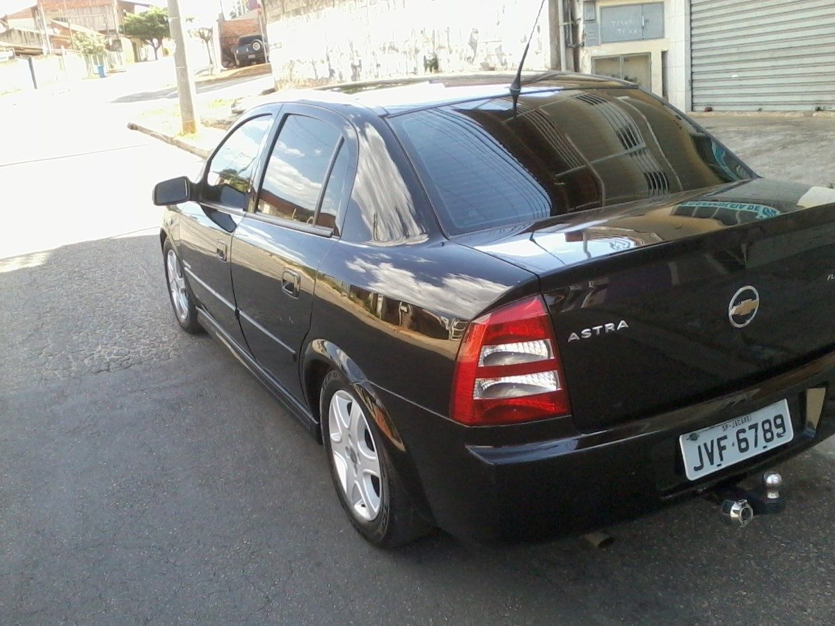 Chevrolet Astra 20 Elegance