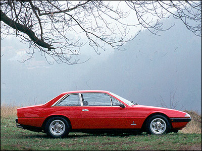 Ferrari 365 GT4 22