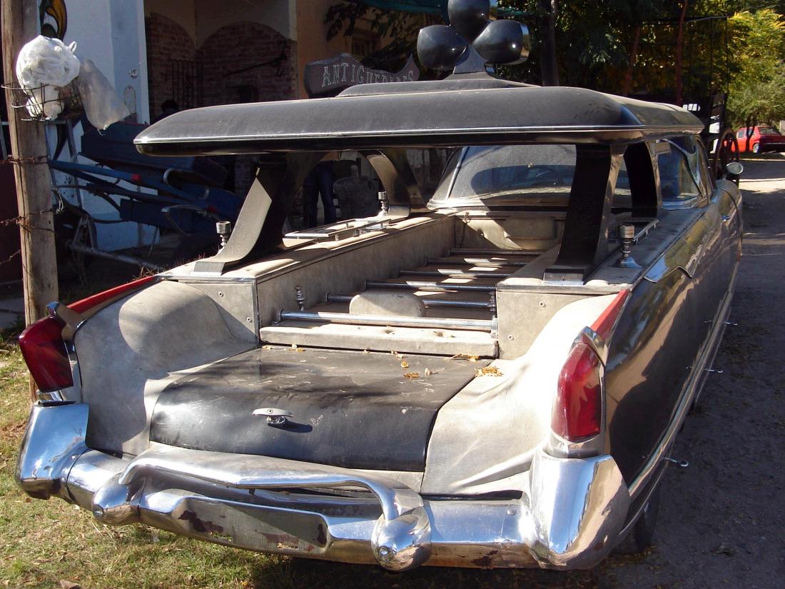 Kaiser Carabela Hearse Car