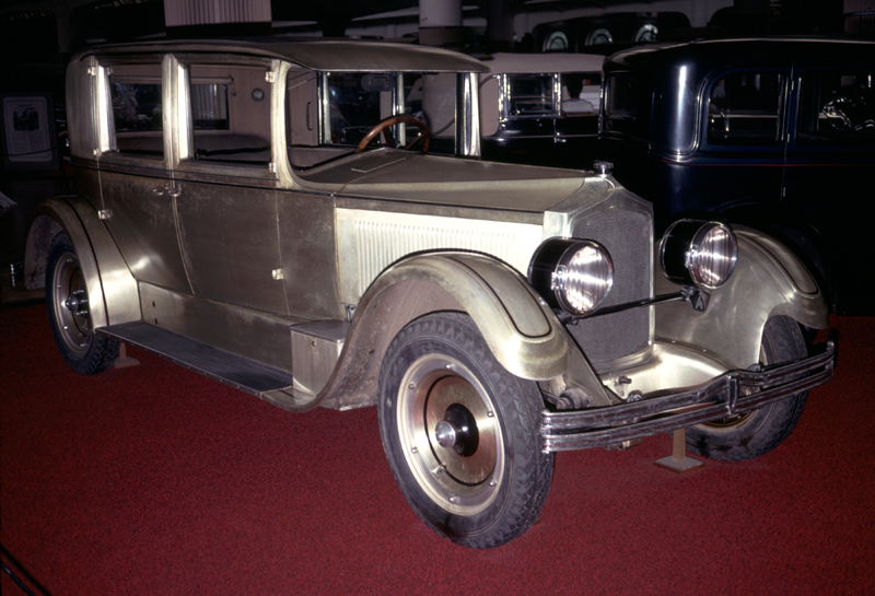 Alcoa-Pierce Arrow Sedan - Aluminum Body