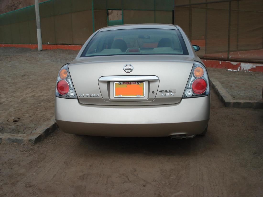 Nissan Altima 4XLE