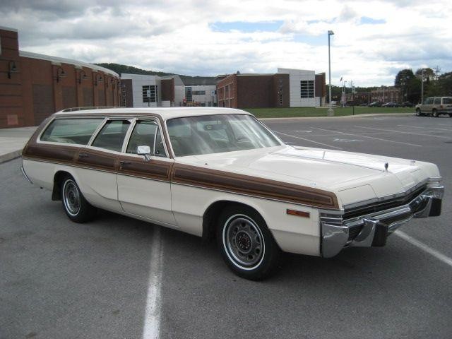 Dodge Monaco 4dr