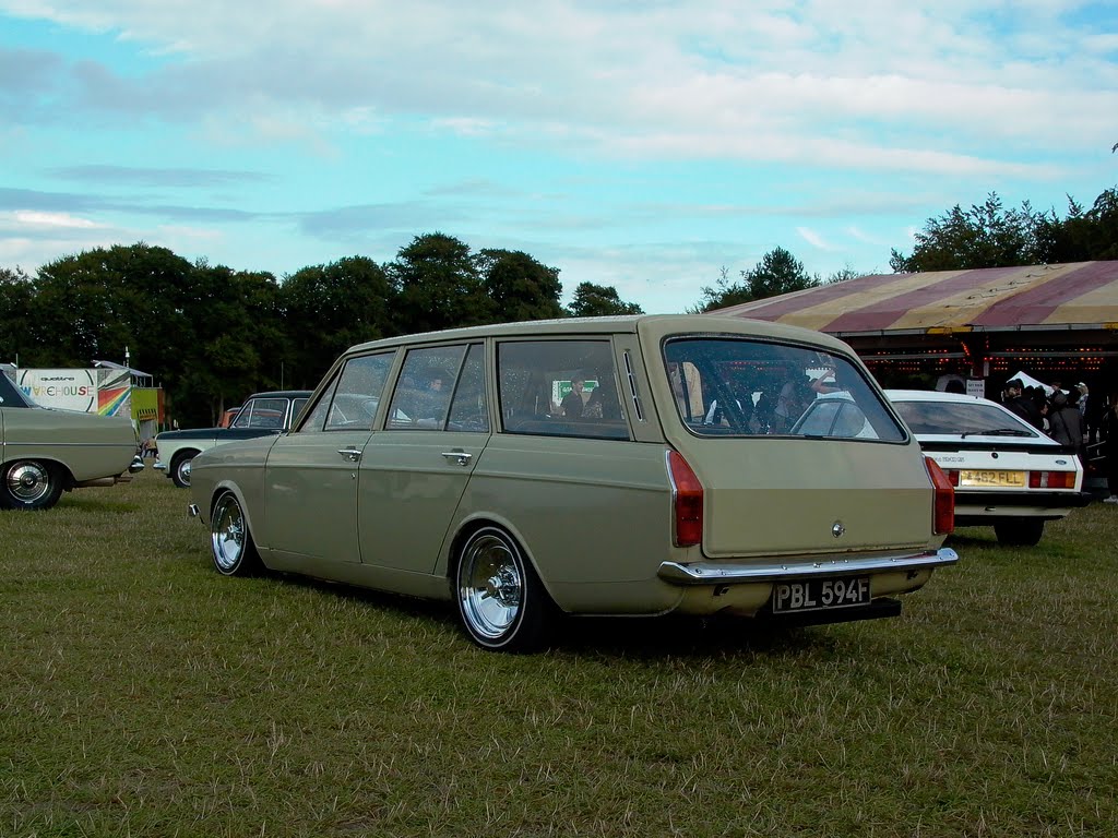 Hillman Hunter Wagon