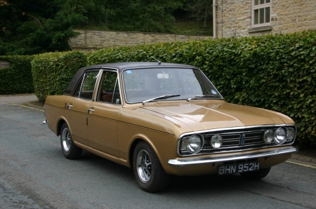 Ford Cortina 1600E 4dr