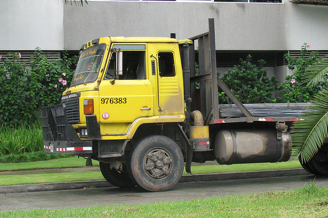 Nissan Diesel CWA45