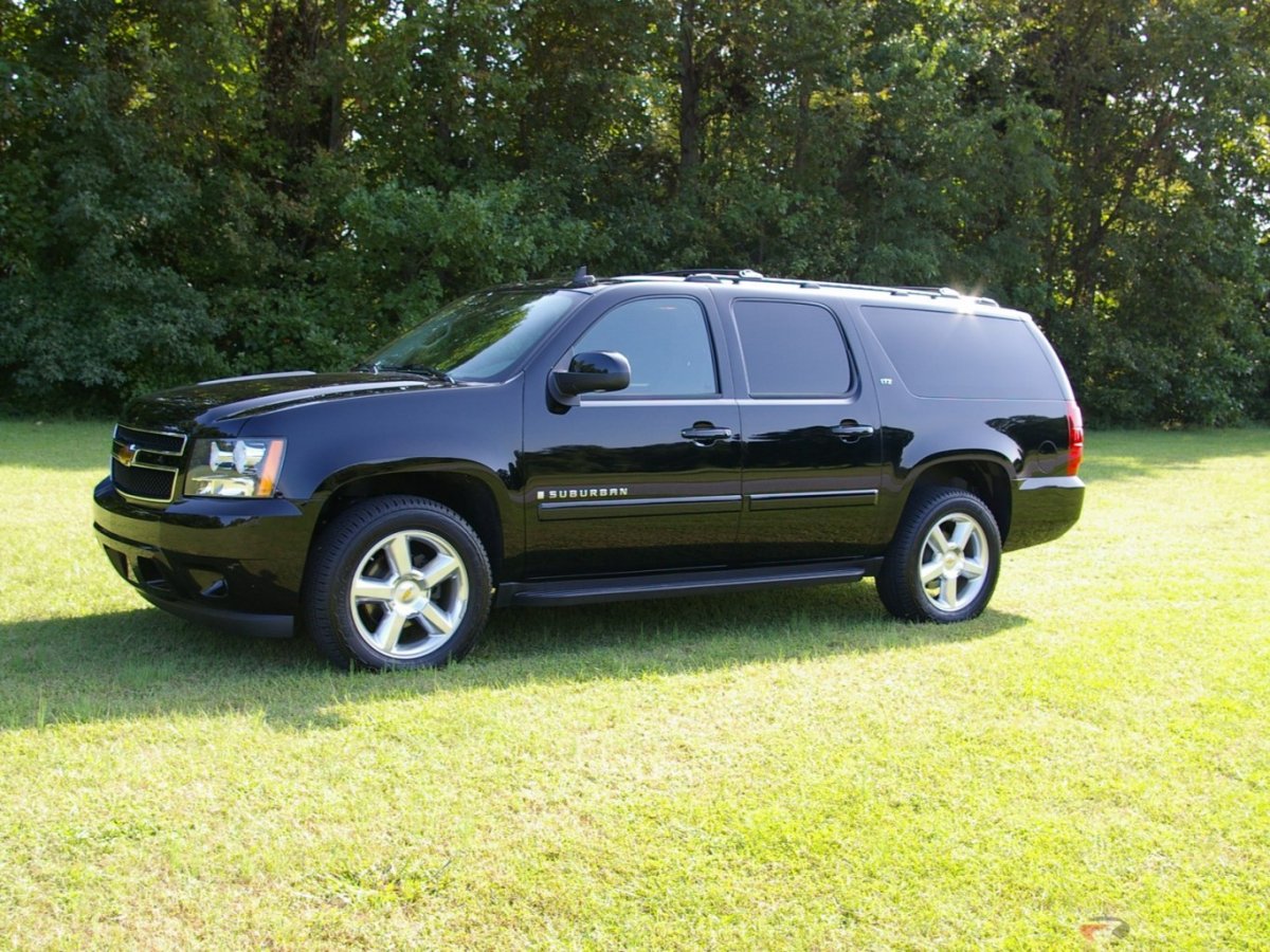 Chevrolet Suburban LT FlexiFuel