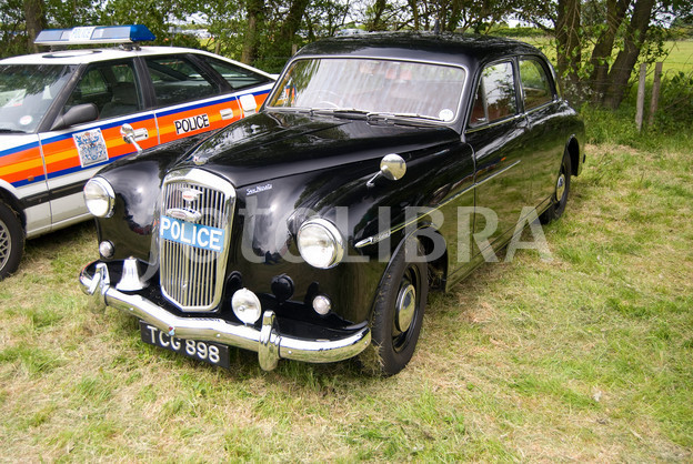 Wolseley 690