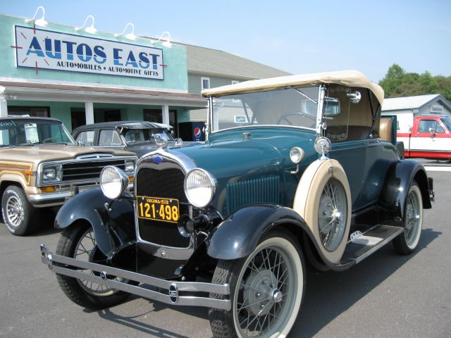 Ford Model A Deluxe Roadster Landau