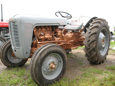 Massey Ferguson FE 35