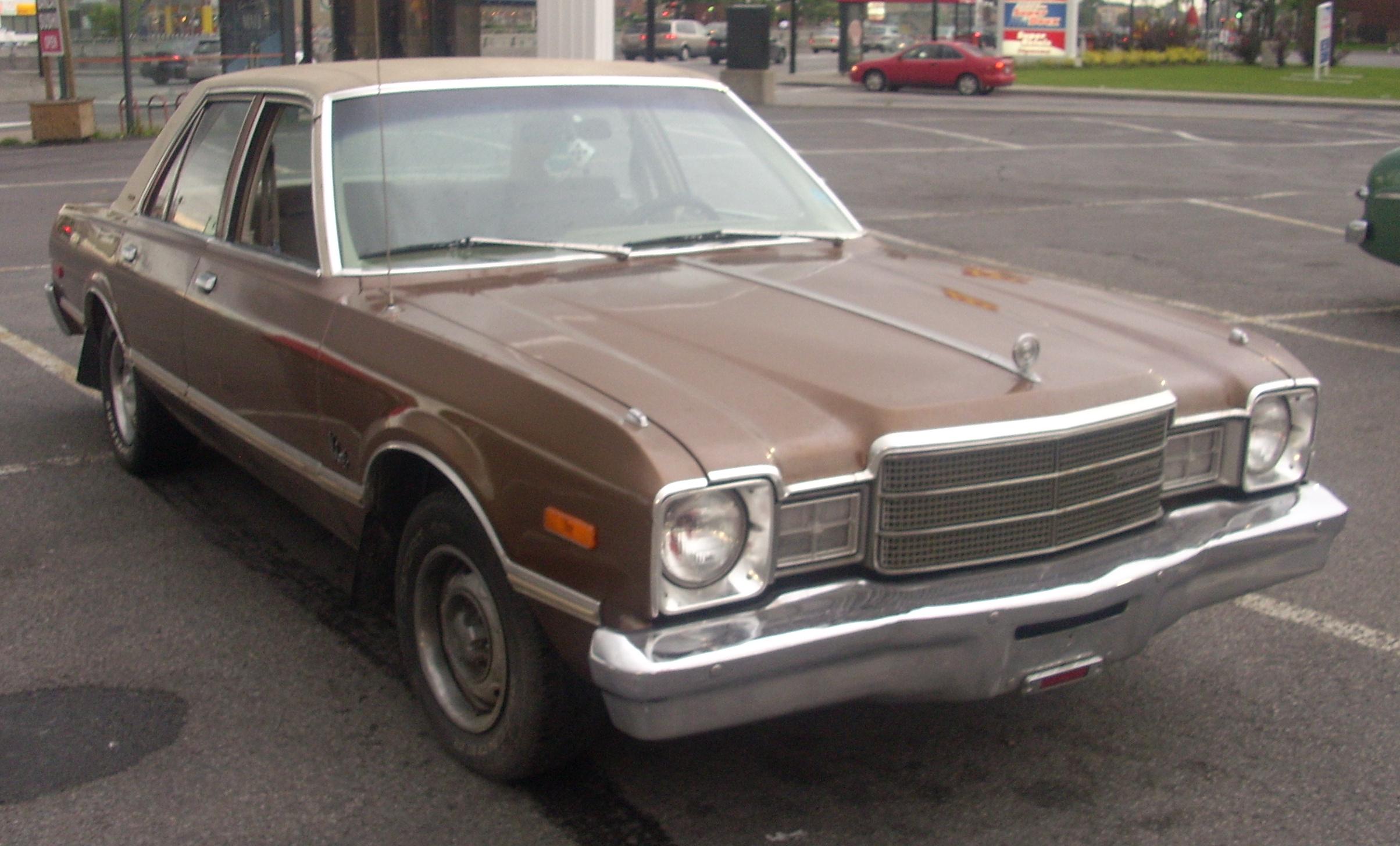 Plymouth Volare Sedan