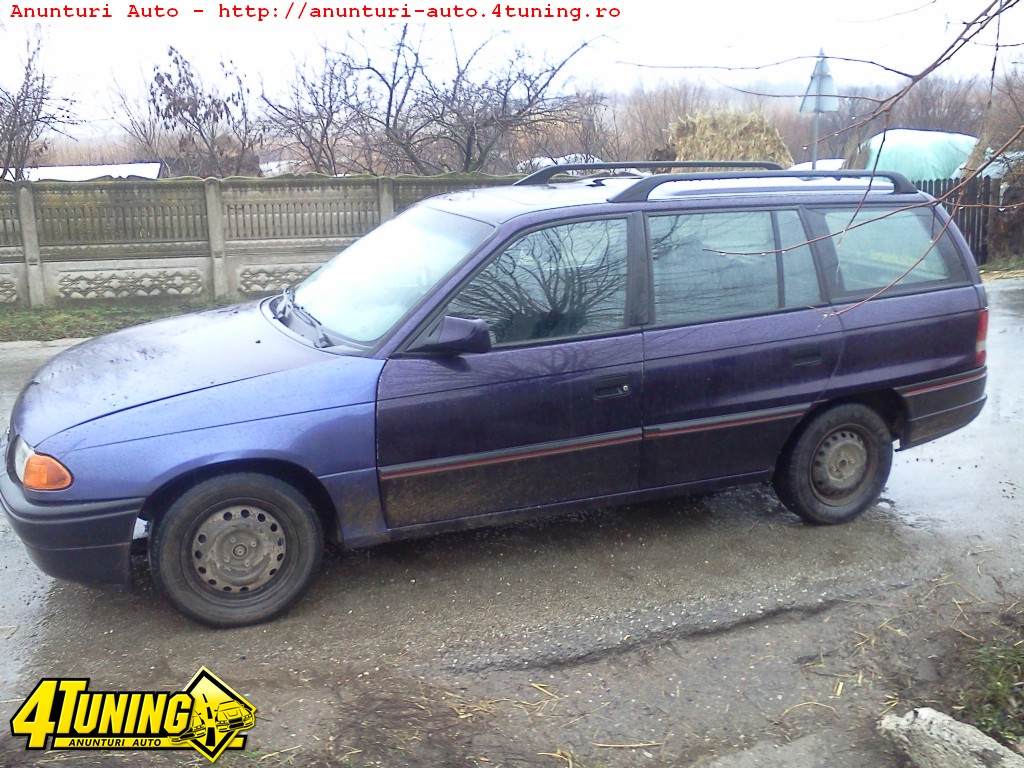 Opel Astra 16i