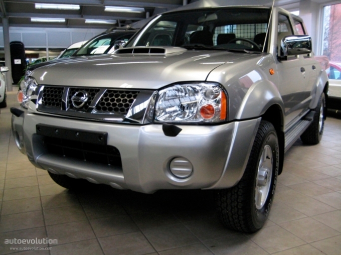 Nissan NP300