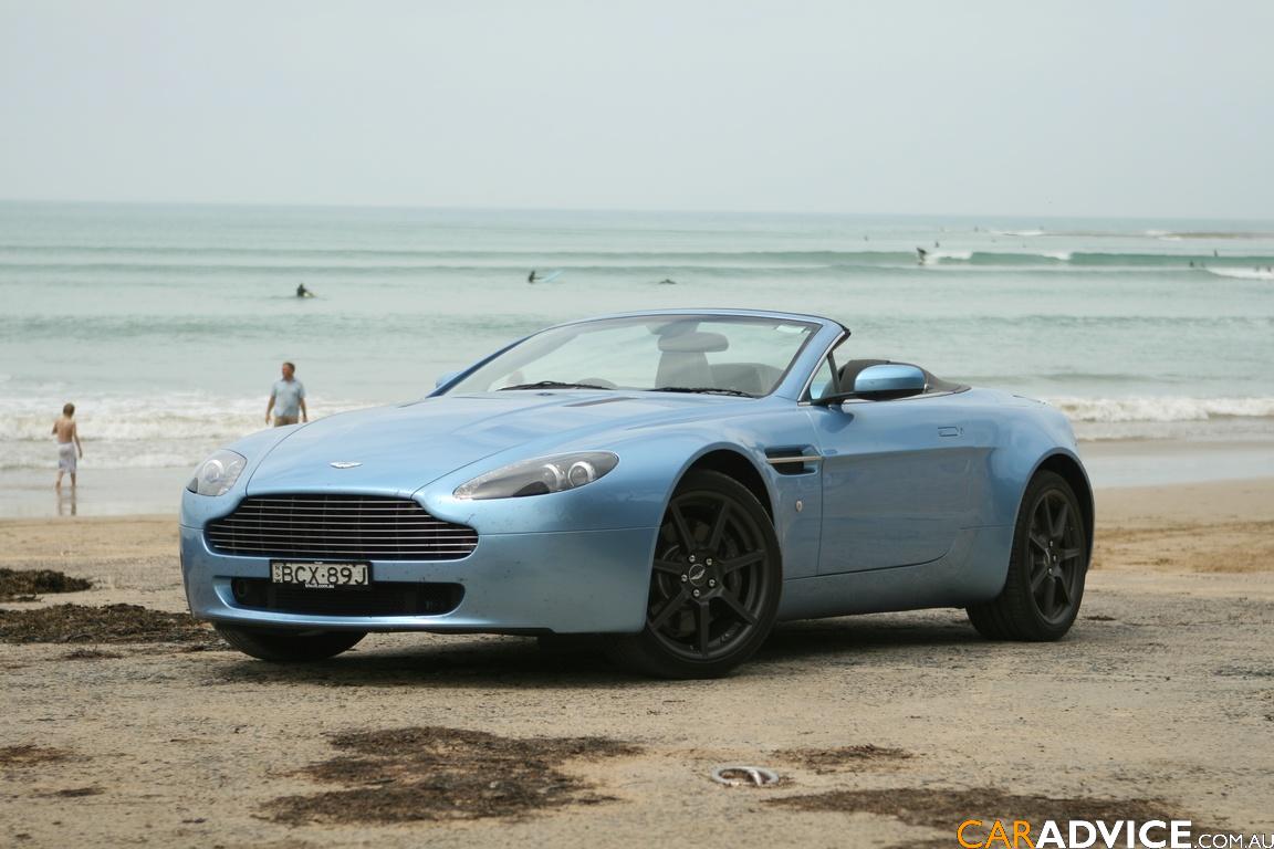 Aston Martin V8 Vantage Roadster