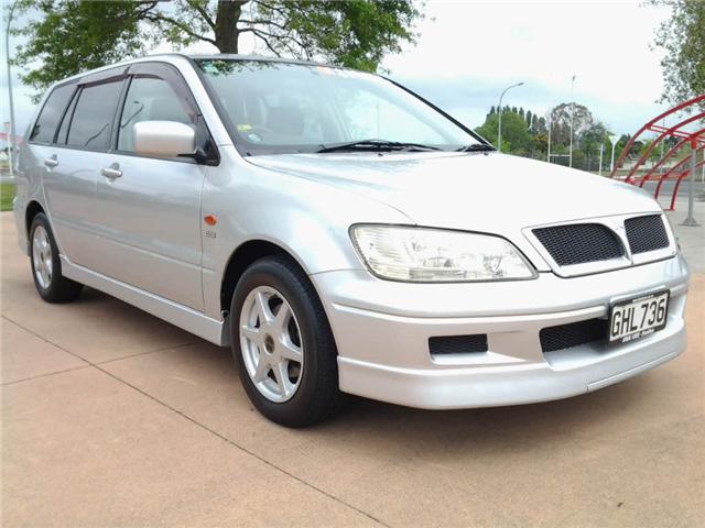 Mitsubishi Lancer Cedia T Touring