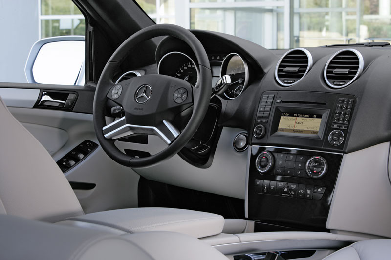 Mercedes-Benz ML 300 CDi 4Matic BlueEfficiency