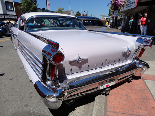 Oldsmobile Ninety Eight Holiday Coupe