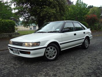 Toyota Corolla GLX hatch