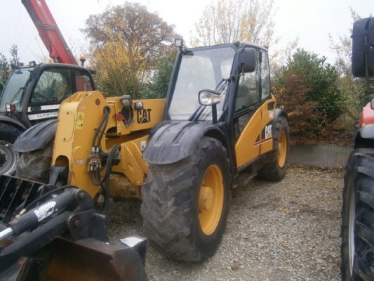 Caterpillar TH220B