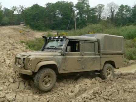 Land Rover Defender 130