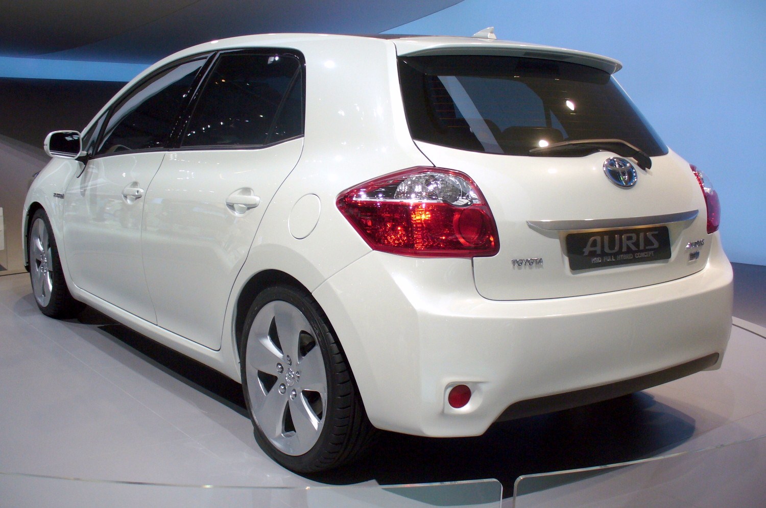 Toyota Auris HSD