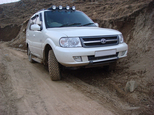 Tata Xenon DLE 22L Dicor 4x4