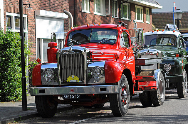 Mack B61T