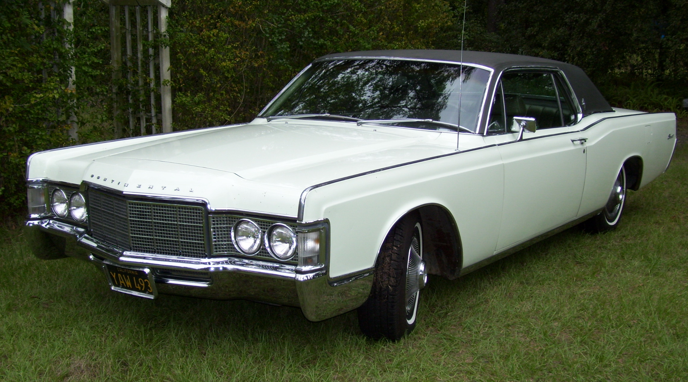 Lincoln Continental Coupe