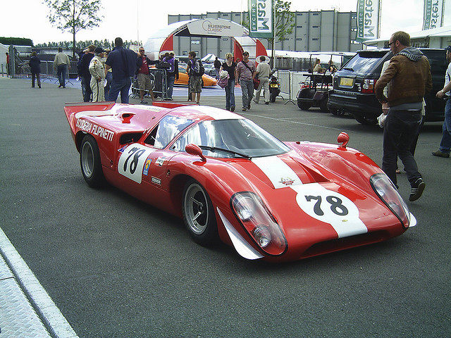 Lola T70 MKIII B