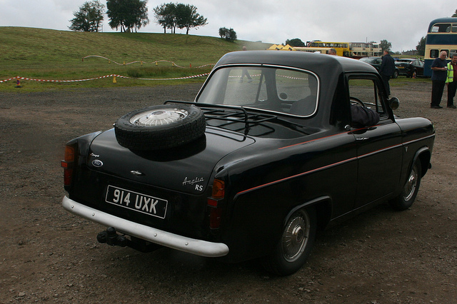 Ford Anglia pickup