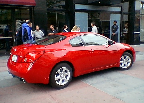 Nissan Altima 25S Coupe