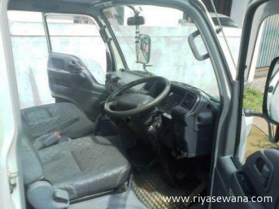 Isuzu Elf Smoother-E