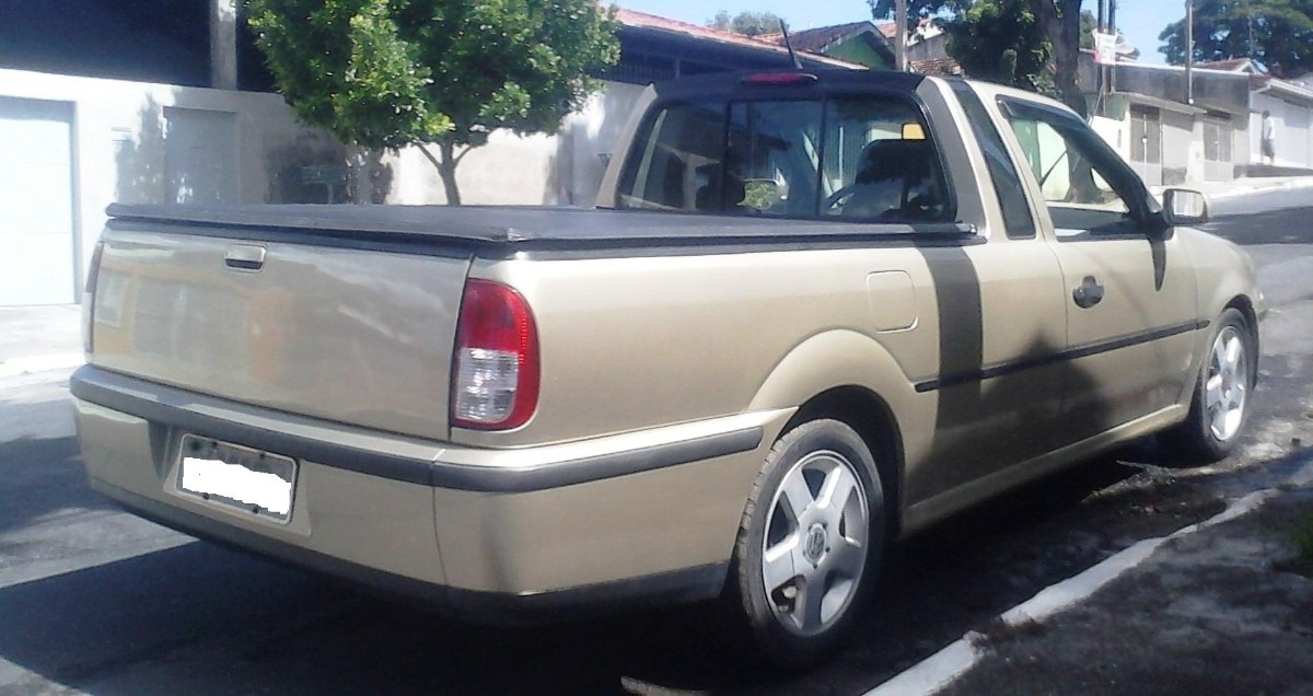 Volkswagen Saveiro 20