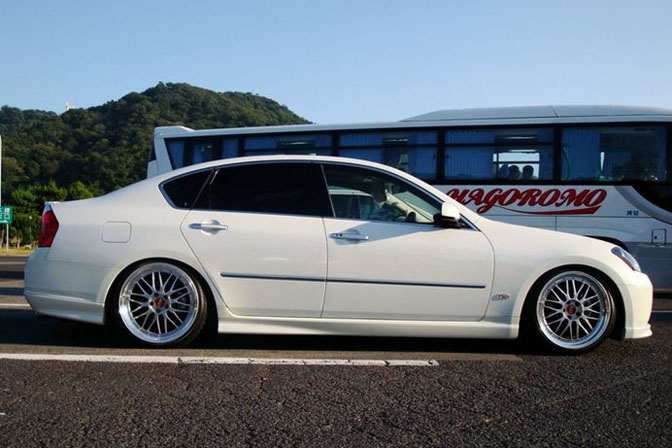 Infiniti M45