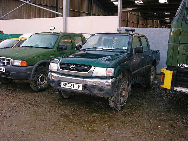 Toyota Hi Lux 4x4 Crew Cab