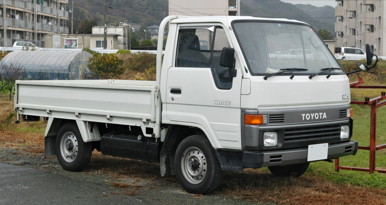 Toyota Hiace 27D